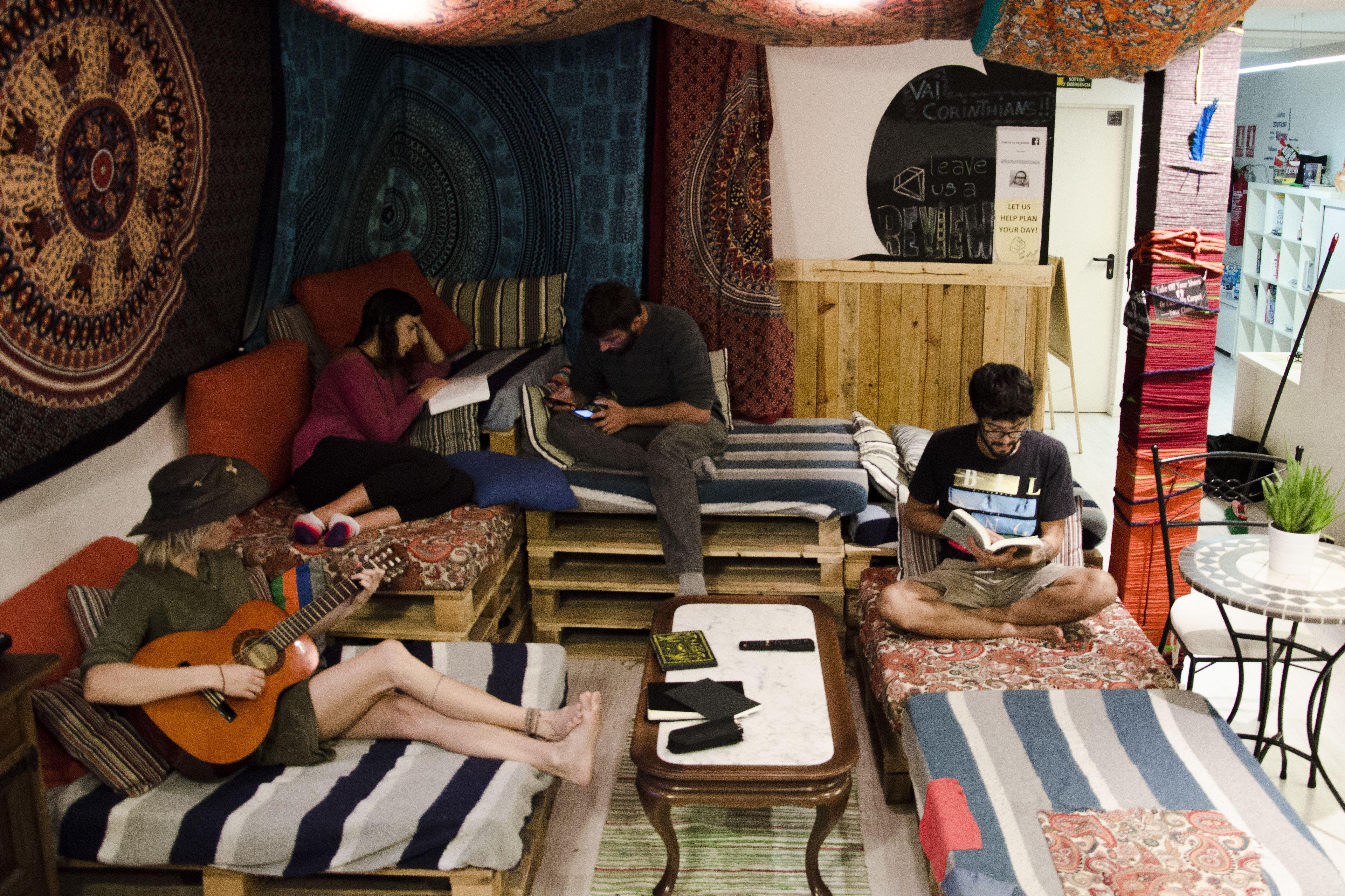 Rocket Hostels Gracia — Fotos 3